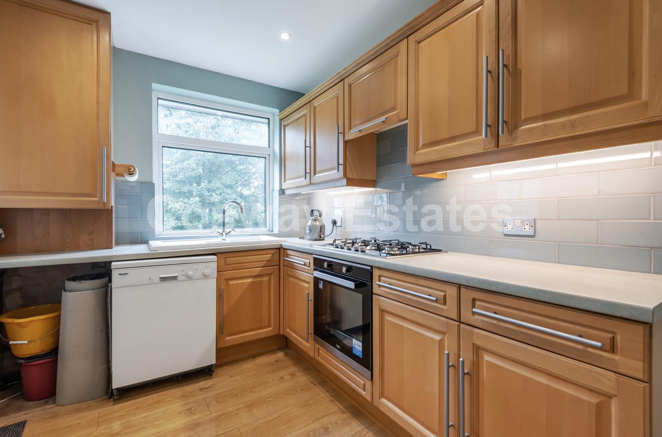 Birkbeck Road, Mill Hill